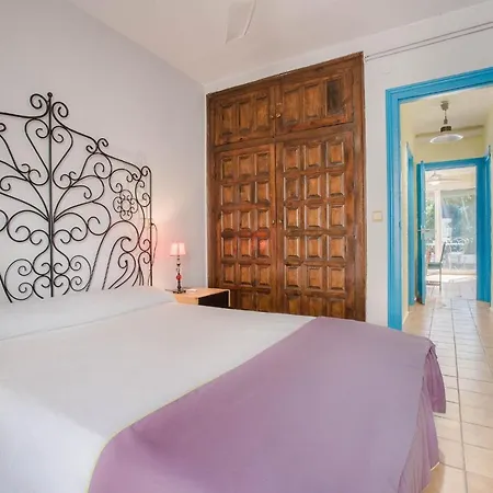 Casa Rosana By Marcalma Holiday home *