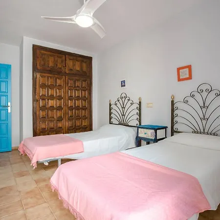 Casa Rosana By Marcalma Holiday home *